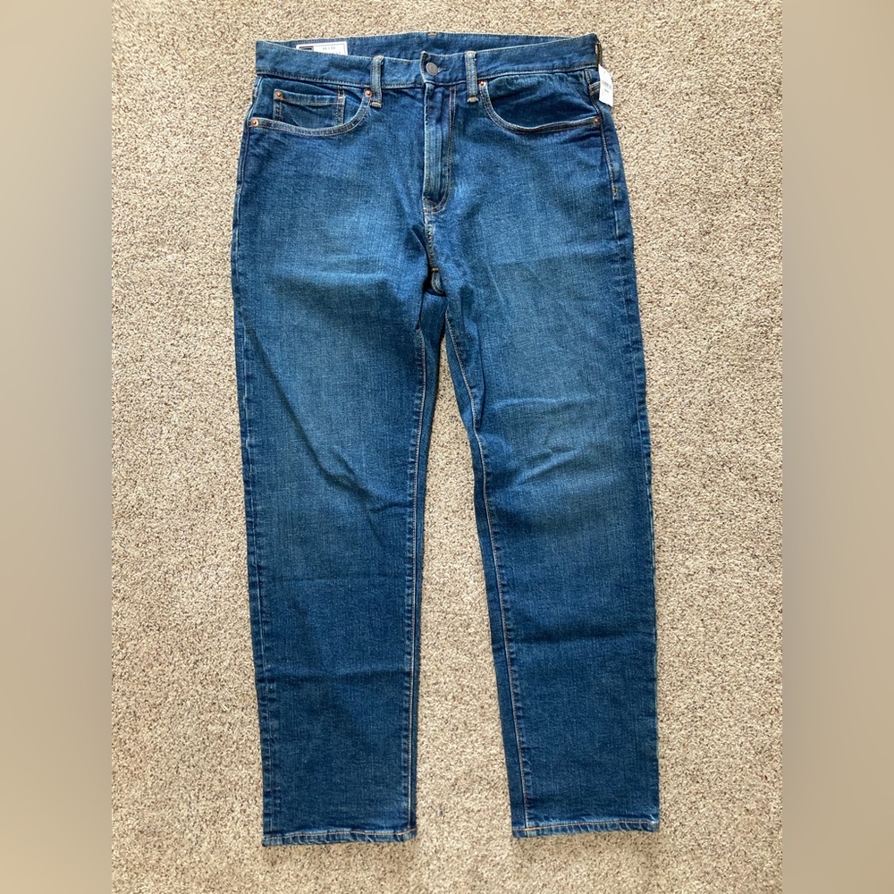 NWT Gap men’s straight jeans 33x32